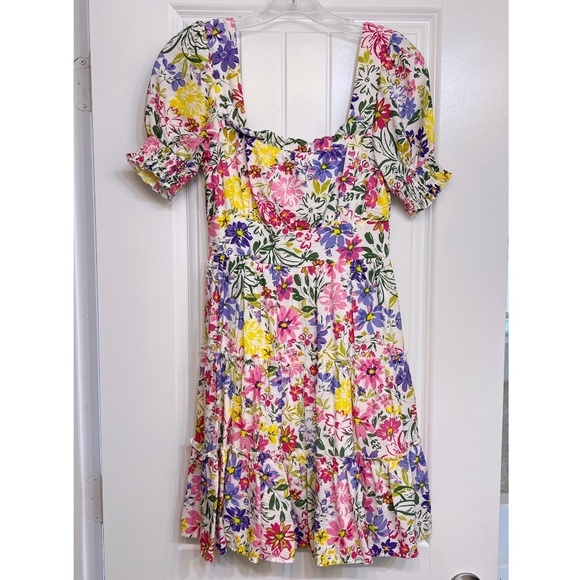 EUC Women’s Floral Dress - Picture 1 of 4